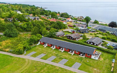 Kate - 300M from the Sea: Tetto, Casa, Zona Residenziale, Casa, Estate, Villetta, Design