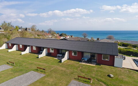 Kate - 300M from the Sea: Tetto, Casa, Zona Residenziale, Casa, Estate, Villetta, Design
