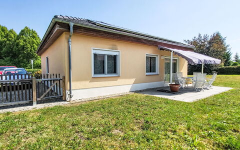 Habichtnest: Casa, Tetto, Casa, Zona Residenziale, Villetta, Porta, Estate, Shade, Portico, Cortile