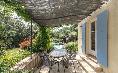 Les Domaines de St. Endréol: Mobili Da Esterno, Piscina, Ricorrere, Lettino, Tempo Libero, Shade, Vacanza, Resort Citta ', Ombrello