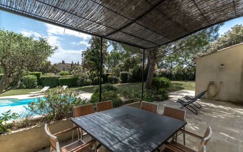 Les Domaines de St. Endréol: Mobili Da Esterno, Piscina, Ricorrere, Lettino, Tempo Libero, Shade, Vacanza, Resort Citta ', Ombrello