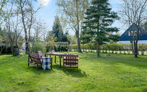 Hane - 750M from the Sea: Legna, Tetto, Casa, Casa, Architettura, Raccordo, Lotto, Villetta, Capannone, Edifici Giardino