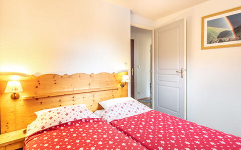 V du Bachat Arolles a: Interior Design, Mobilia, Camera Da Letto, Soffitto, Biancheria, Appartamento, Letto, Lenzuolo, Camera, Bedding