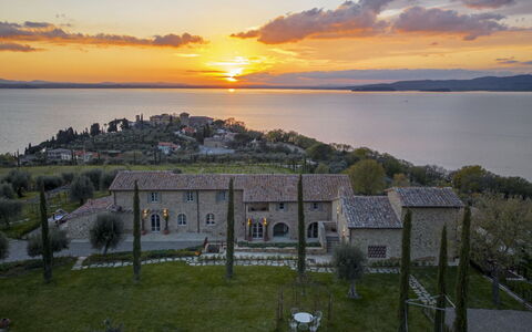 Battisole: Paesaggio, Costa, Costiera E Morfologie Oceanic, Estate, Mare, Riva, Baia, Villaggio, Suono