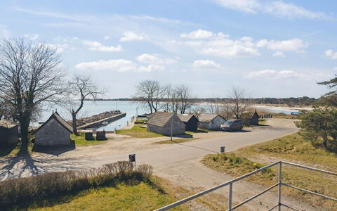 Hakon - 40M from the Sea: Casa, Tetto, Casa, Villetta, Capannone, Edifici Giardino, Raccordo, Cortile, Log Cabin, Capanna