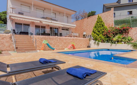 Polancre: Piscina, Estate, Ricorrere, Villa, Balcone, Cortile, Mobili Da Esterno, Hacienda, Deck, Hotel