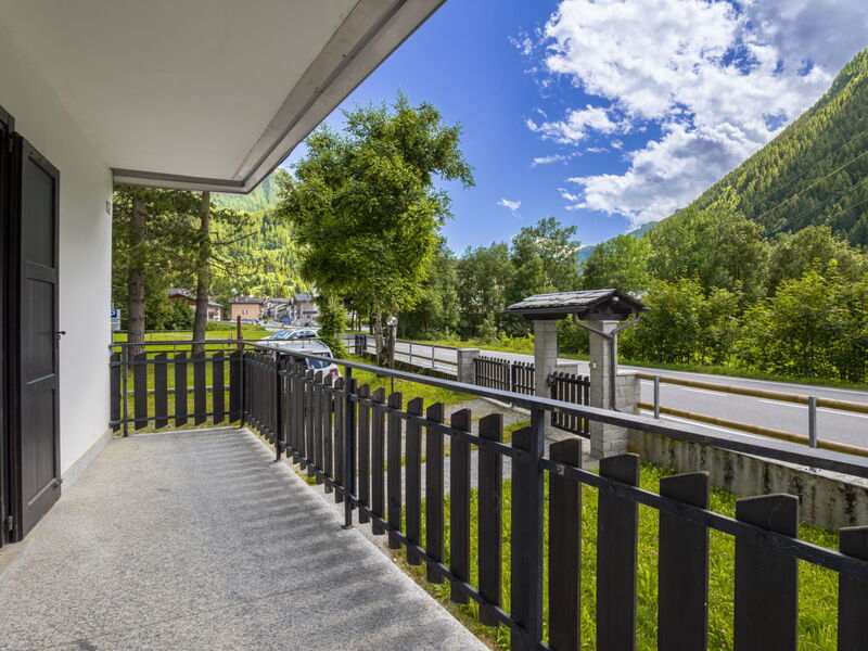 Leonardi Terrace