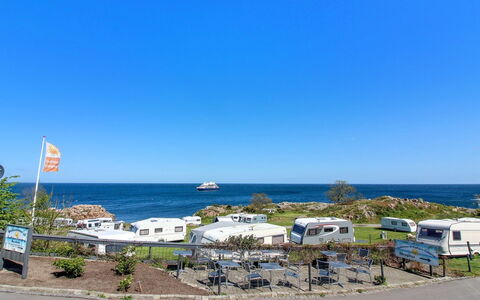 Thorvor - 70M from the Sea: Appartamento, Condominio, Estate, Balcone, Villa, Hotel