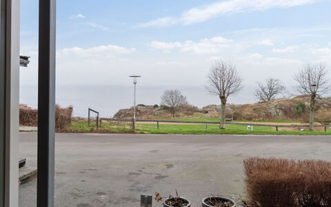 Thorvor - 70M from the Sea: Appartamento, Condominio, Estate, Balcone, Villa, Hotel