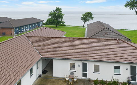 Kari - 50M from the Sea
