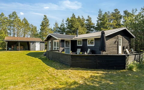 Hansa - 3Km from the Sea: Legna, Casa, Portico, Deck, Latifoglie, Tetto, Color Legno, Pavimento In Legno, Eco Hotel