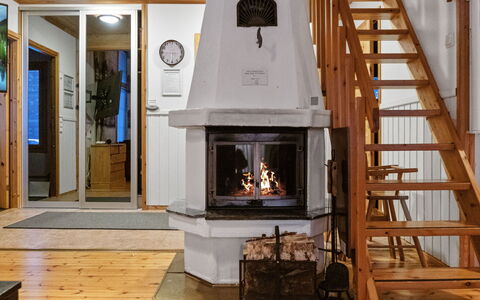 Katinkulma 2: Legna, Latifoglie, Camera, Color Legno, Soffitto, Villetta, Pavimento In Legno, Log Cabin, Sedia, Plank