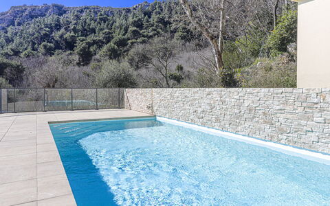 Prestige View: Piscina, Materiale Composito, Calcestruzzo, Piastrella, Ricorrere, Shade, Flagstone, Giochi D'Acqua, Hotel