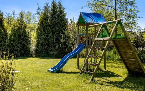 Srebrenka - 900M from the Sea: Estate, Shade, Driveway, Agriturismo