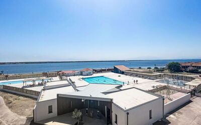 Le Barcarès 969: Piscina, Ricorrere, Materiale Composito, Ricreazione, Tempo Libero, Shade, Vacanza, Resort Citta ', Centro Ricreativo