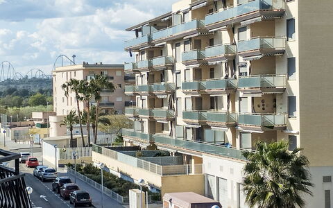 Cye Iii: Giorno, Costruzione, Zona Residenziale, Zona Urbana, Appartamento, Città, Cittadina, Urban Design, Condominio, Balcone