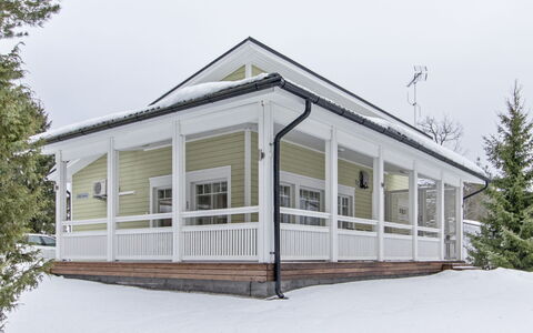 Villa Onnela: Legna, Inverno, Neve, Tetto, Casa, Congelamento, Villetta, Portico, Raccordo, Finestra A Ghigliottina