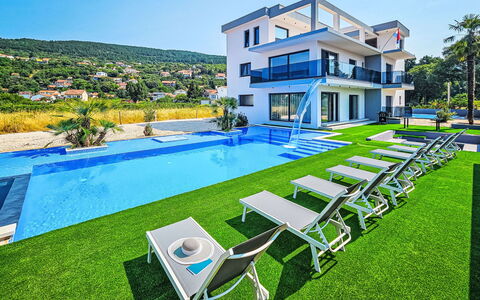 Noel: Blu, Sedia, Mobili Da Esterno, Design, Shade, Tavolo Esterno, Eco Hotel, Terrazza, Pianta Della Casa, Illuminazione Diurna