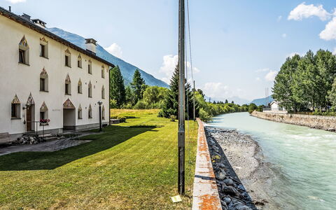 Chesa Alossa: Catena Montuosa, Valle, Alpi, Serbatoio, Ponte, Riflessione, Lago, Geomorfologia Glaciale, Fenomeno Meteorologico