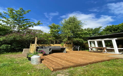 Riitta - from the Sea: Legna, Lotto, Giardino, Backyard, Deck, Latifoglie, Color Legno, Shade, Plank, Villetta