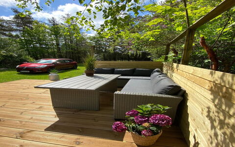 Riitta - from the Sea: Legna, Latifoglie, Deck, Mobili Da Esterno, Giardino, Color Legno, Plank, Backyard, Pavimento In Legno, Tavolo Esterno