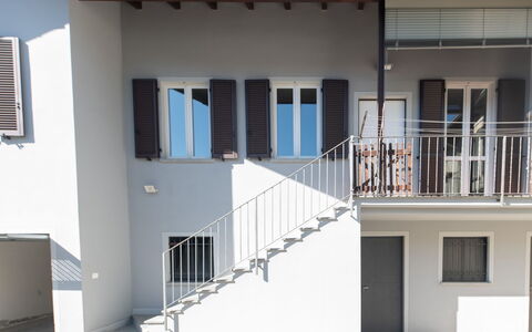 Maria: Moto D'Acqua, Barca, Appartamento, Marina, Mobili Da Esterno, Shade, Barche E Nautica - Macchine E Materiali, Balcone, Ricorrere, Dock