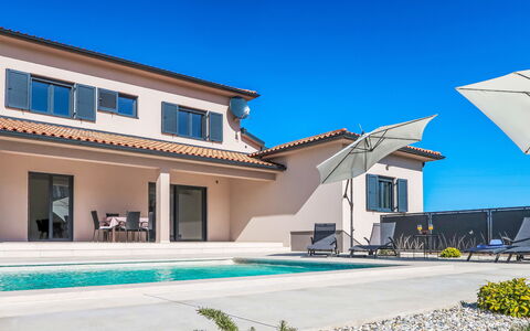 Villa Temelia: Shade, Tempo Libero, Estate, Villa, Balcone, Hotel, Eco Hotel, Ricorrere