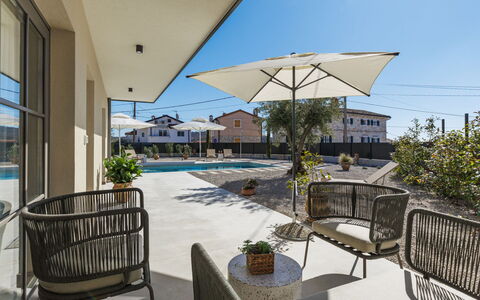 Minda: Piscina, Mobili Da Esterno, Ricorrere, Lettino, Shade, Hotel, Resort Citta ', Terme, Eco Hotel, Ombrello