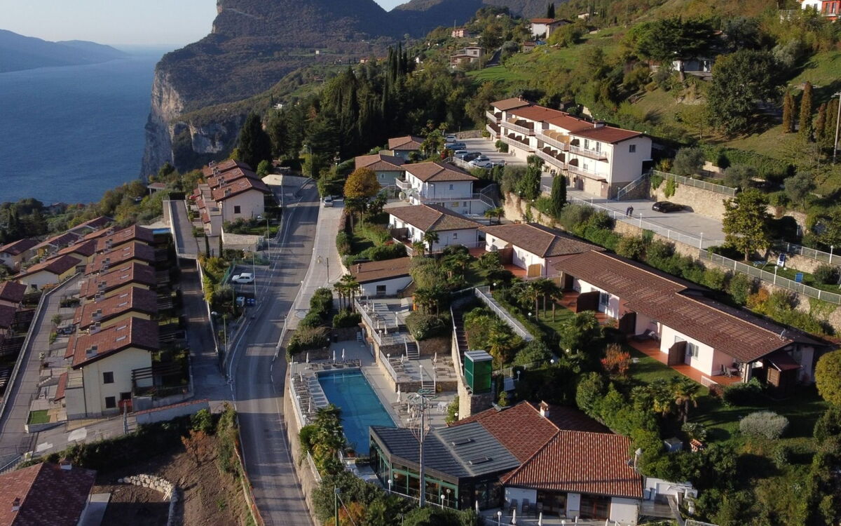 Tremosine 51