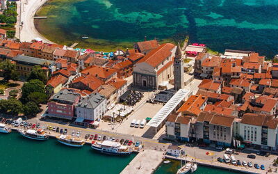 Umag 221: Costruzione, Città, Cittadina, Zona Urbana, Quartiere, Architettura, Casa, Insediamento Umano, Canale, Attrazione Turistica
