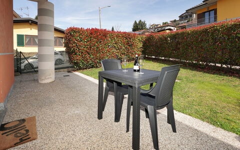 Cà Silvio: Mobilia, Mobili Da Esterno, Shade, Giardino, Tavolo Esterno, Sedia, Backyard, Cortile, Cortile, Landscaping