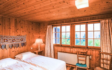 La Capsule: Legna, Casa, Camera Da Letto, Villetta, Letto, Bedding, Telaio Del Letto, Latifoglie, Lenzuolo, Eco Hotel
