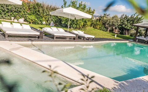 Verney: Piscina, Ricorrere, Materiale Composito, Ricreazione, Tempo Libero, Shade, Vacanza, Resort Citta ', Centro Ricreativo
