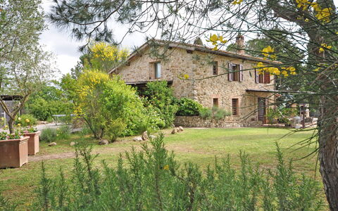 Capanna Al Lago: Casa, Casa, Villetta, Agriturismo, Estate, Giardino, Villaggio, Landscaping, Villa, Backyard