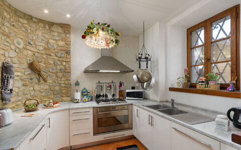 Capanna Al Lago: Cucina, Interior Design, Controsoffitto, Mobilia, Parete, Pavimentazione, Lampada, Soffitto, Elettrodomestico Da Cucina, Casa