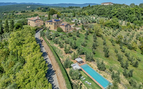 Villa del Mangia, 5Panoramic Pool and Chef Service: Albero, Paesaggio, Architettura, Casa, Casa, Estate, Area Rurale, Zona Residenziale, Lotto