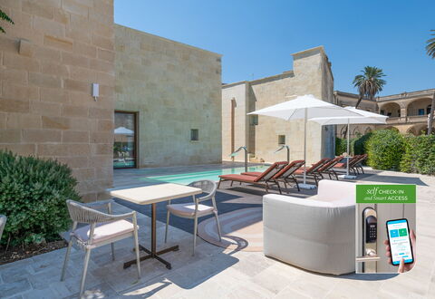 Corte Dei Granai Raro Rooms Collection: Shade, Hacienda, Cortile, Hotel, Landscaping, Villa, Piscina, Ricorrere, Mobili Da Esterno