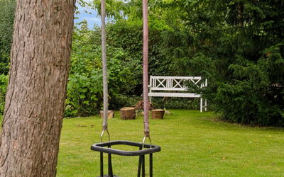 Lauri - 2.3Km from the Sea