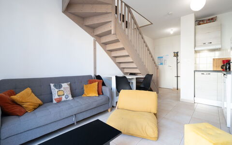 La Dune: Interior Design, Pavimentazione, Pavimento, Mobilia, Legna, Camera, Soffitto, Divano, Appartamento, Soggiorno