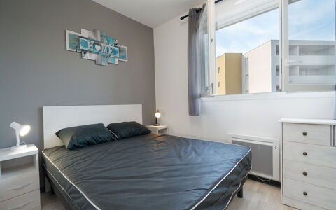 La Dune: Mobilia, Interior Design, Letto, Camera Da Letto, Soffitto, Pavimentazione, Lenzuolo, Camera, Pavimento, Bedding