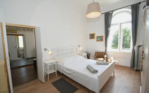 Appartamento Central Sea View Opatija: Mobilia, Interior Design, Letto, Camera Da Letto, Pavimentazione, Pavimento, Legna, Lenzuolo, Bedding, Camera
