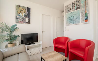 Alloggio:&nbsp;New Dahlia 17 with Parking 484.6