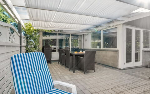 Janna - 200M from the Sea: Appartamento, Condominio, Estate, Balcone, Villa, Hotel