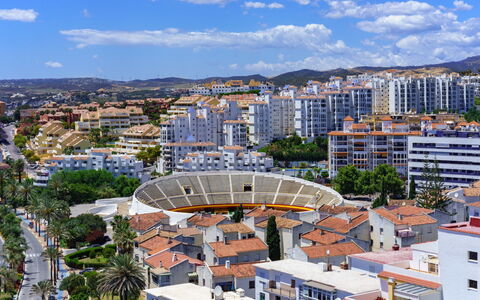 Estepona 657: Albero, Città, Zona Urbana, Quartiere, Zona Residenziale, Urban Design, Appartamento, Stadio, Fotografia Aerea