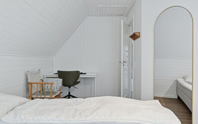 Estefania - 1Km from the Sea
