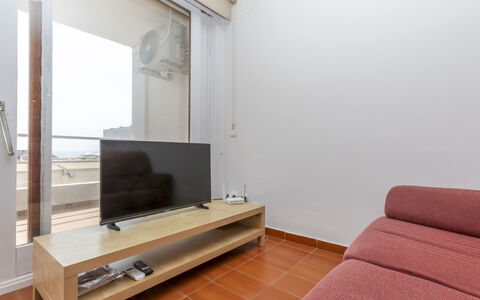 Airmenuda: Pavimentazione, Pavimento, Legna, Interior Design, Soffitto, Camera, Pavimento In Legno, Appartamento, Mobilia, Soggiorno