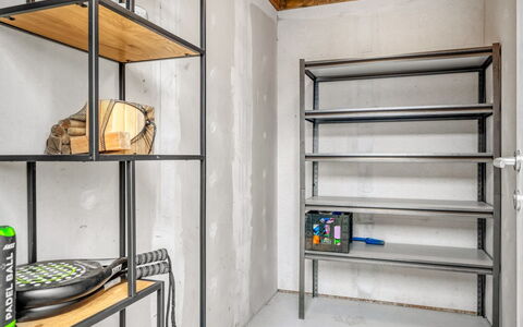 Kato - from the Sea: Mensola, Scaffalature, Mobilia, Camera, Soffitto, Compensato