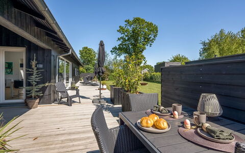 Kato - from the Sea: Casa, Villetta, Shade, Giardino, Landscaping, Latifoglie, Raccordo, Estate, Cortile, Backyard