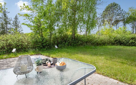 Hælf - 600M from the Sea: Appartamento, Condominio, Estate, Balcone, Villa, Hotel