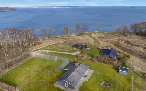 Tosti - 180M to the Fjord: Appartamento, Condominio, Estate, Balcone, Villa, Hotel